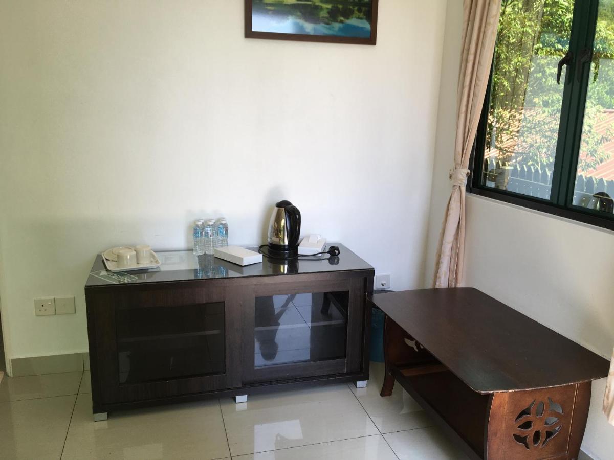 Paradise Valley Resort Broga سيمينيه المظهر الخارجي الصورة